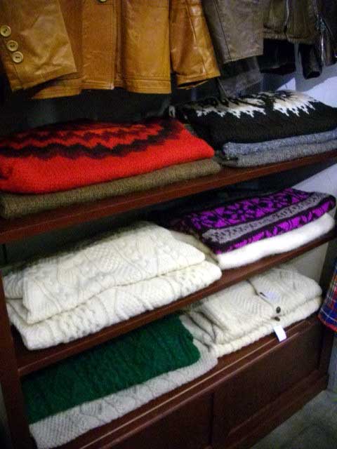 ��OLD&VINTAGE���j�b�g�J�[�f�E�Z�[�^�[���ׁI�I